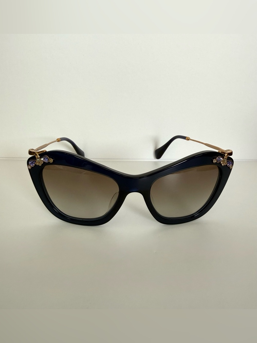 Miu Miu women cat eye sunglasses SMU 03P 0AX Authentic